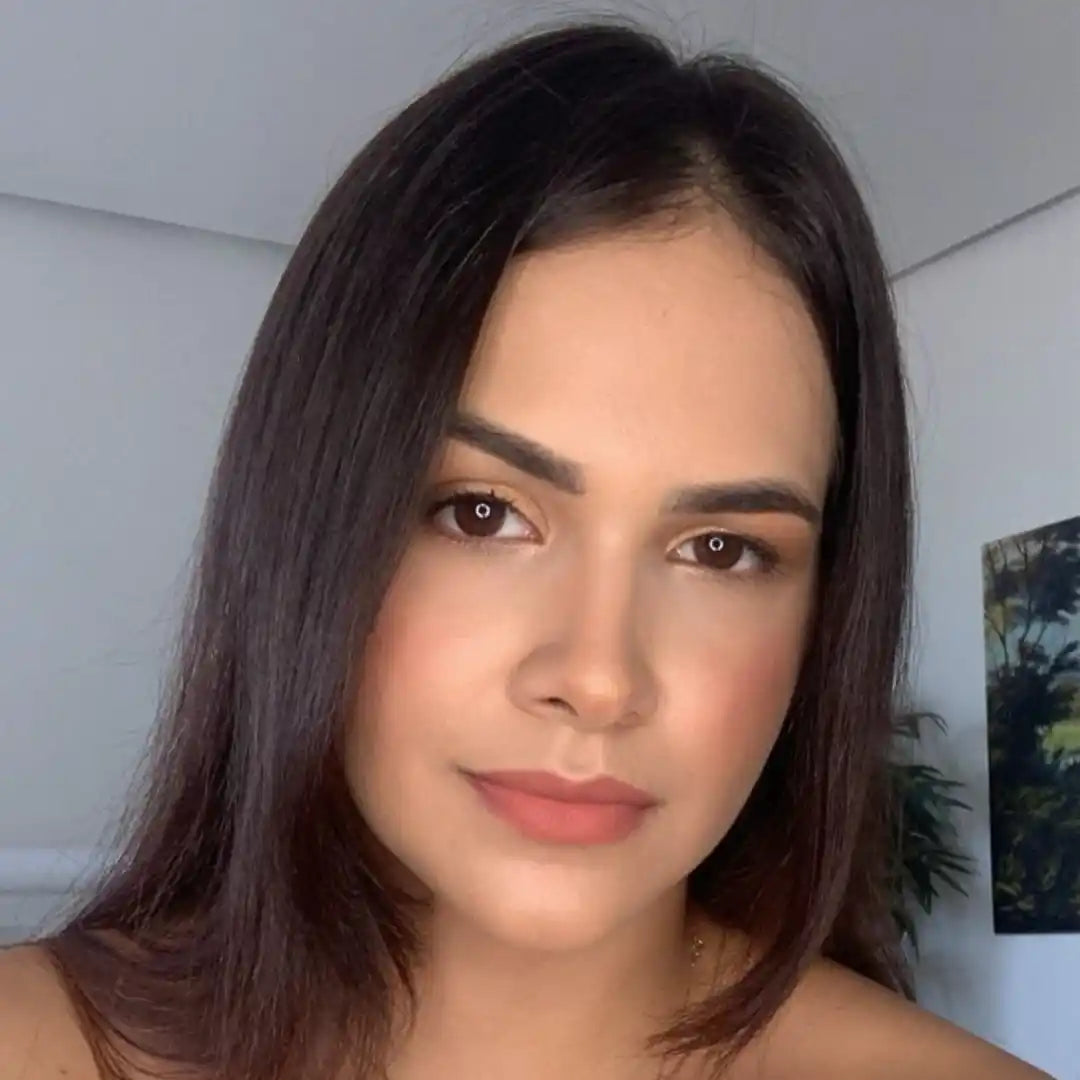 Daniela R.